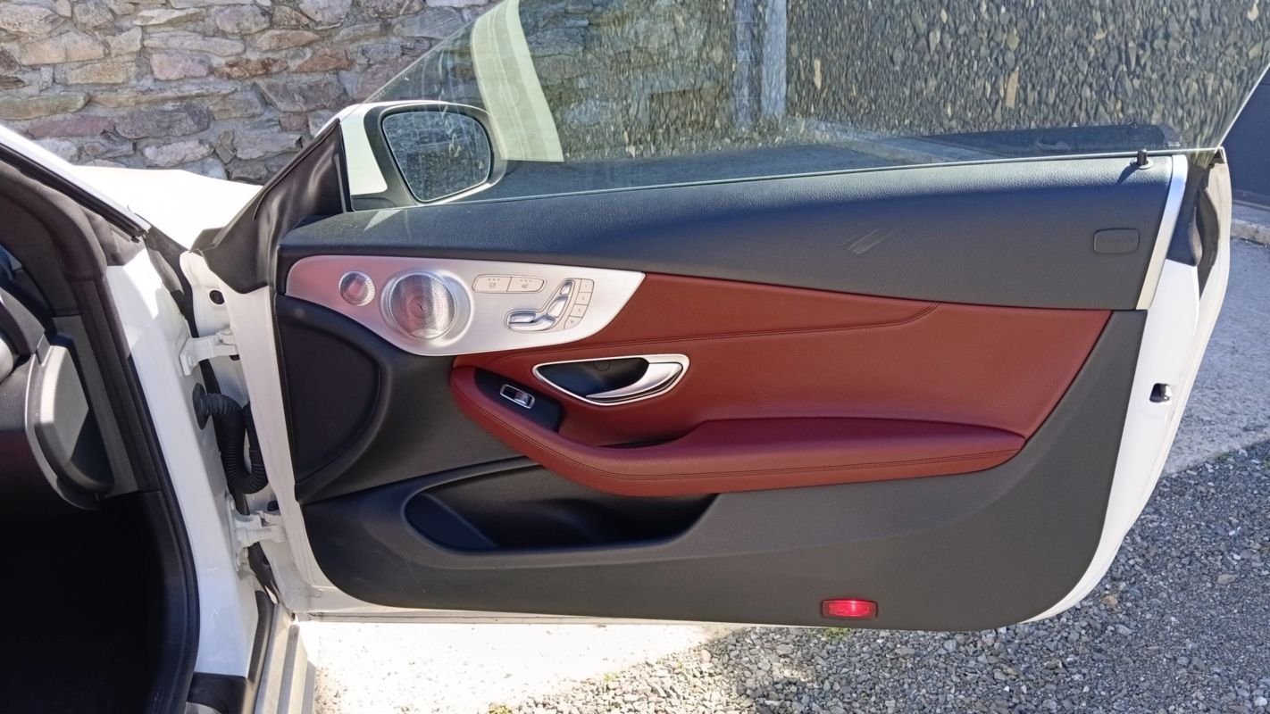 Mercedes Classe C Cabriolet - Photo 24