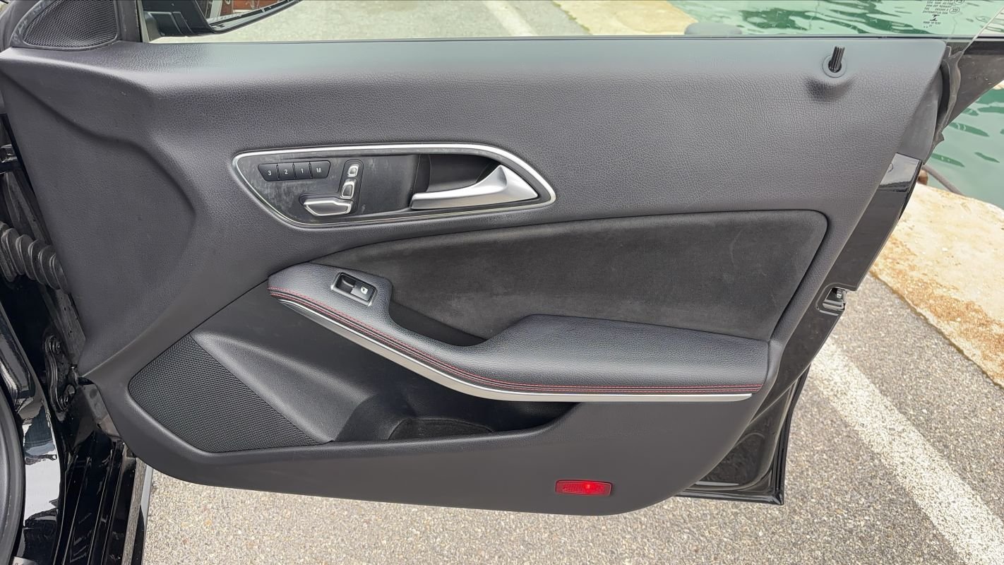 Mercedes Classe CLA - Photo 22
