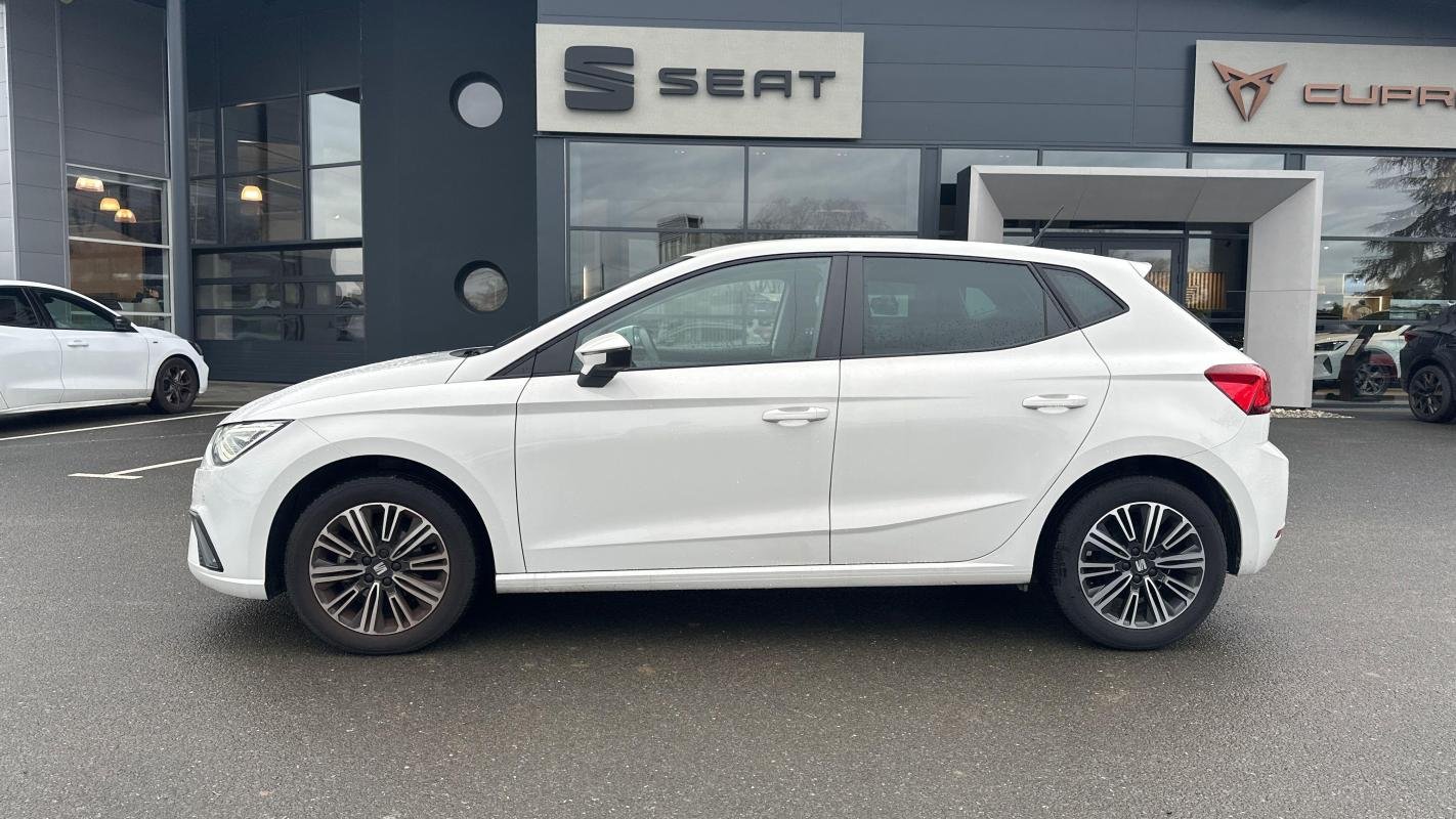 Seat Ibiza - Photo 2