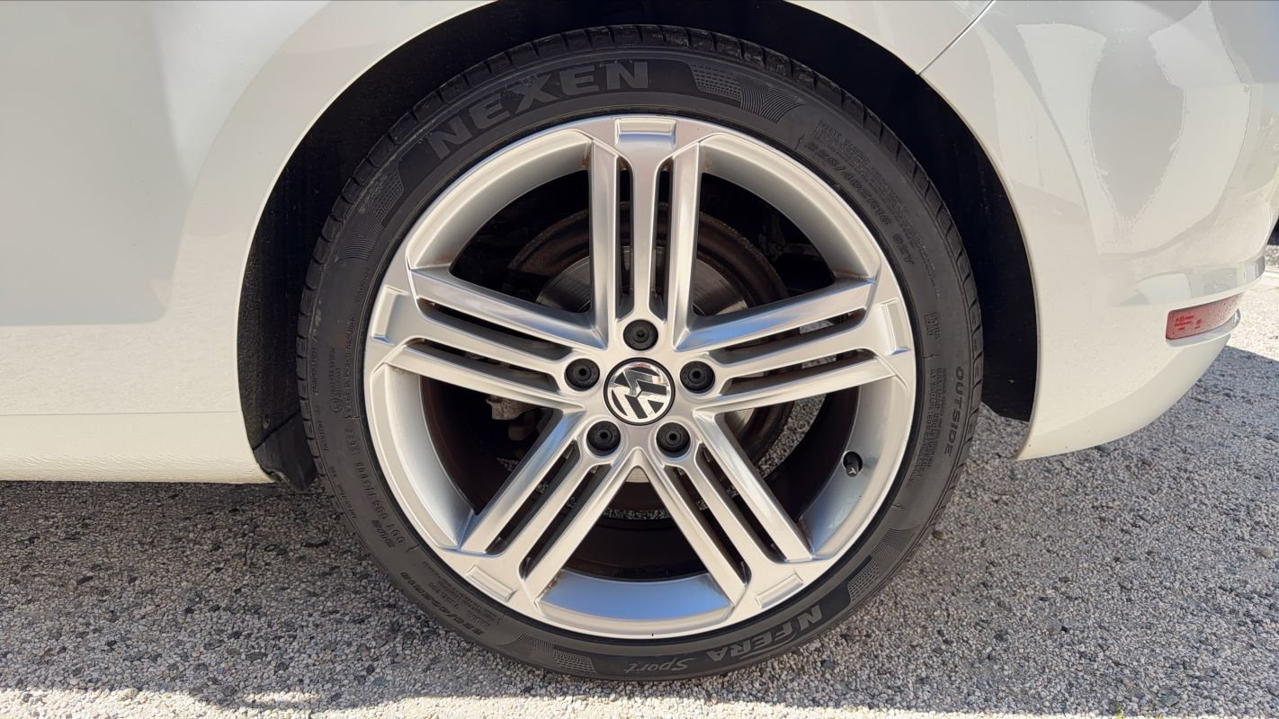 Volkswagen Golf - Photo 19