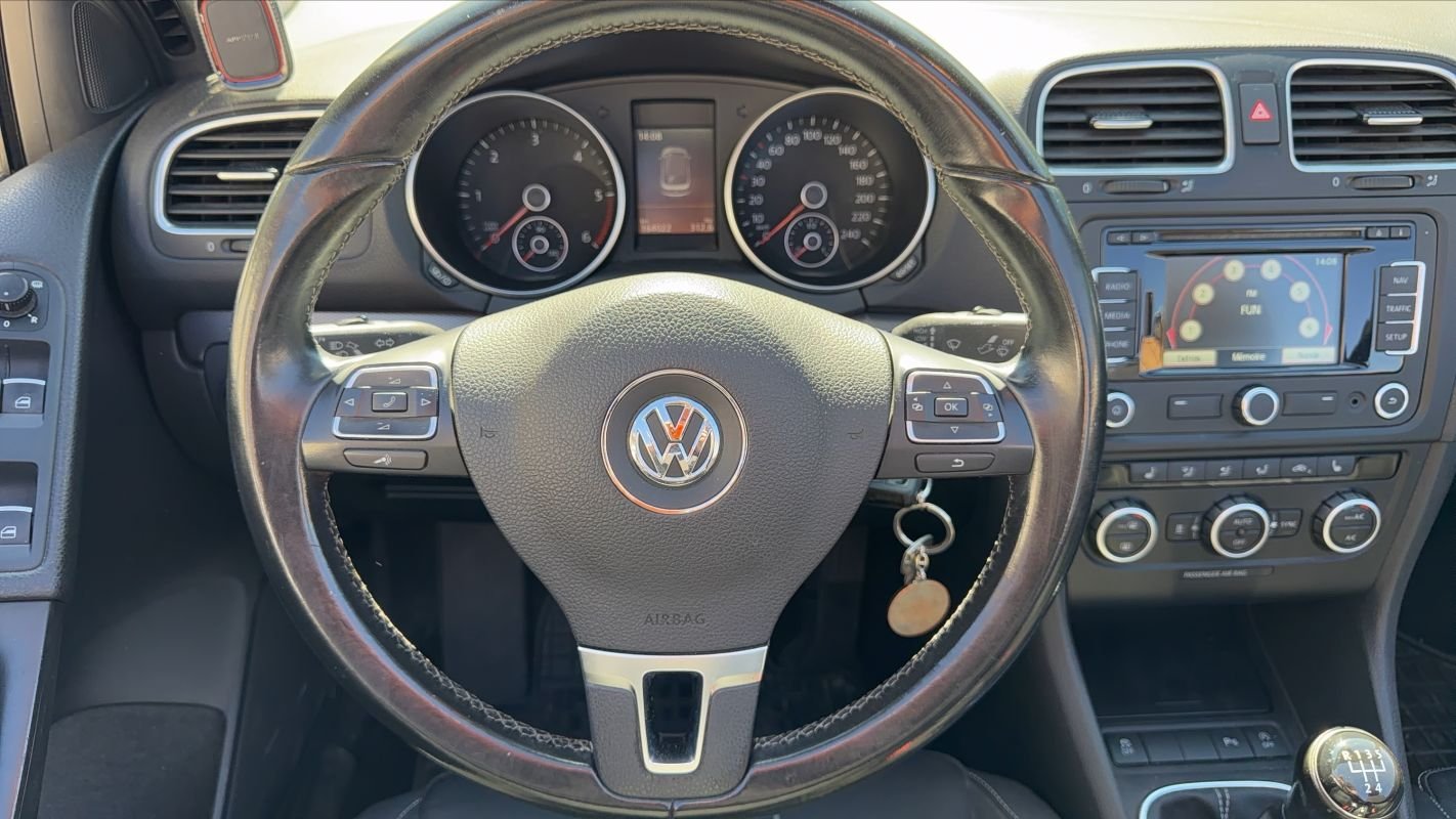Volkswagen Golf - Photo 23