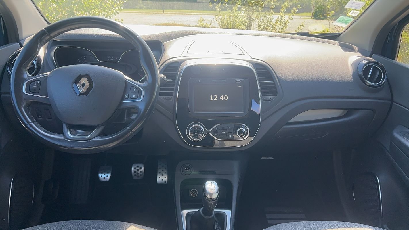 Renault Captur - Photo 11