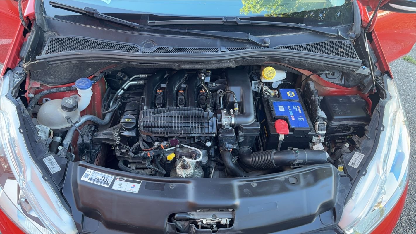 Peugeot 208 - Photo 15