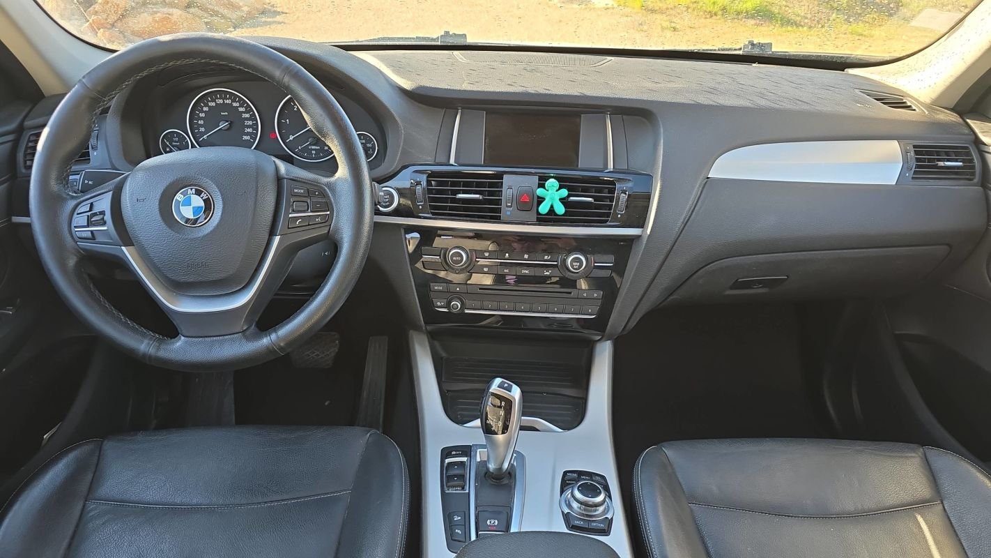 BMW X3 - Photo 11