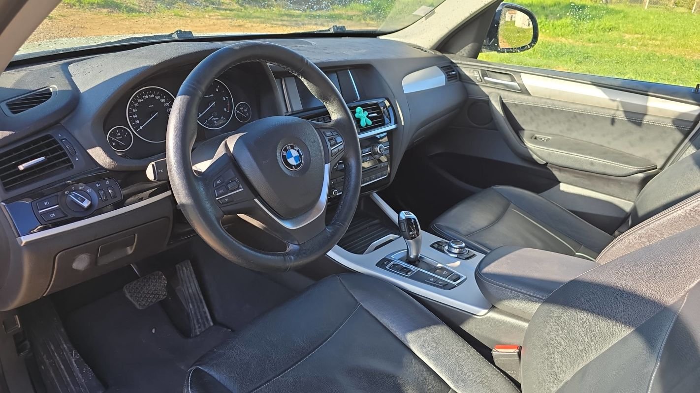 BMW X3 - Photo 8