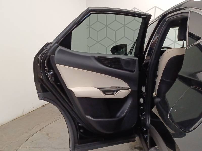 Lexus NX - Photo 16
