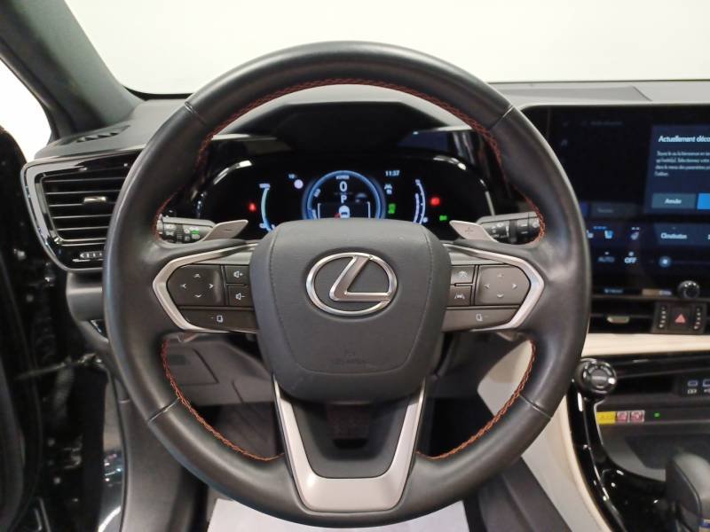 Lexus NX - Photo 23