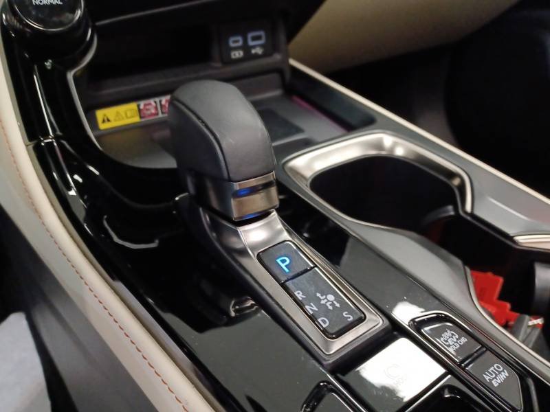 Lexus NX - Photo 28