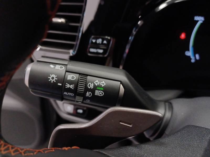 Lexus NX - Photo 33