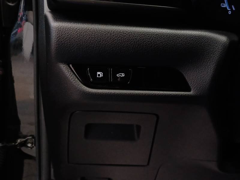 Lexus NX - Photo 35