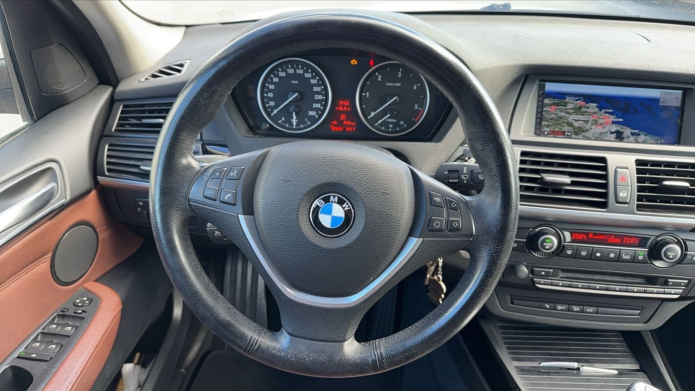 BMW X5 - Photo 23
