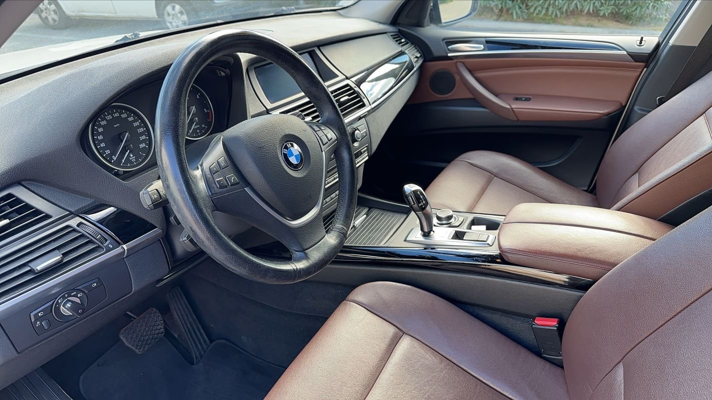 BMW X5 - Photo 8
