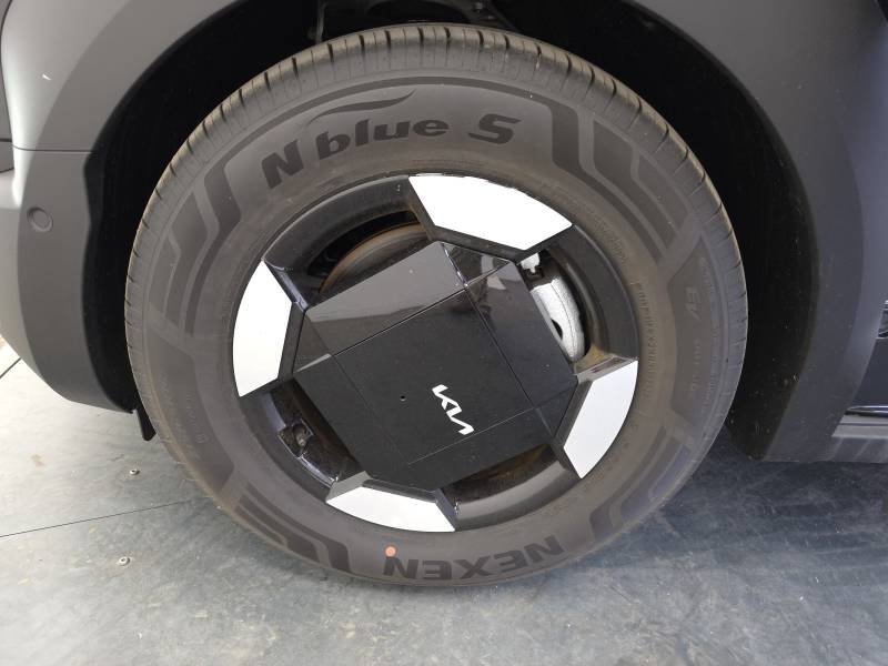 Kia PV5 - Photo 32