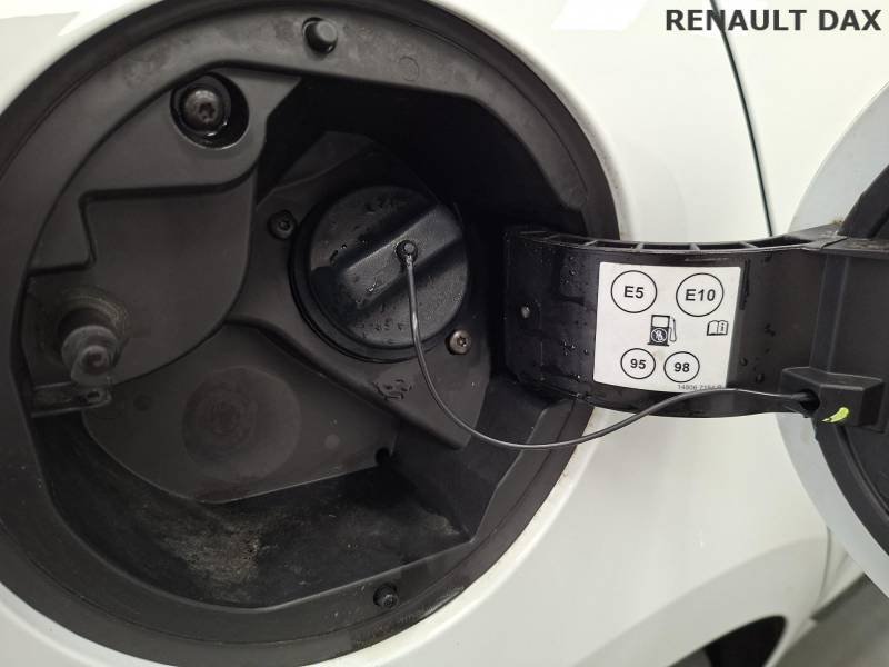Renault Clio - Photo 24