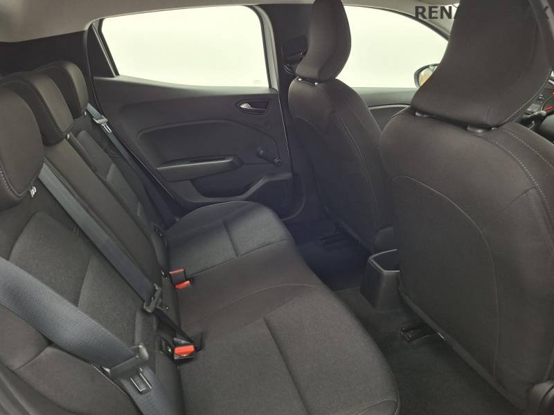 Renault Clio - Photo 27