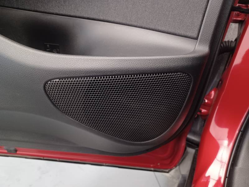 Toyota Yaris - Photo 38