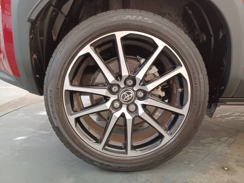 Toyota Yaris - Photo 9