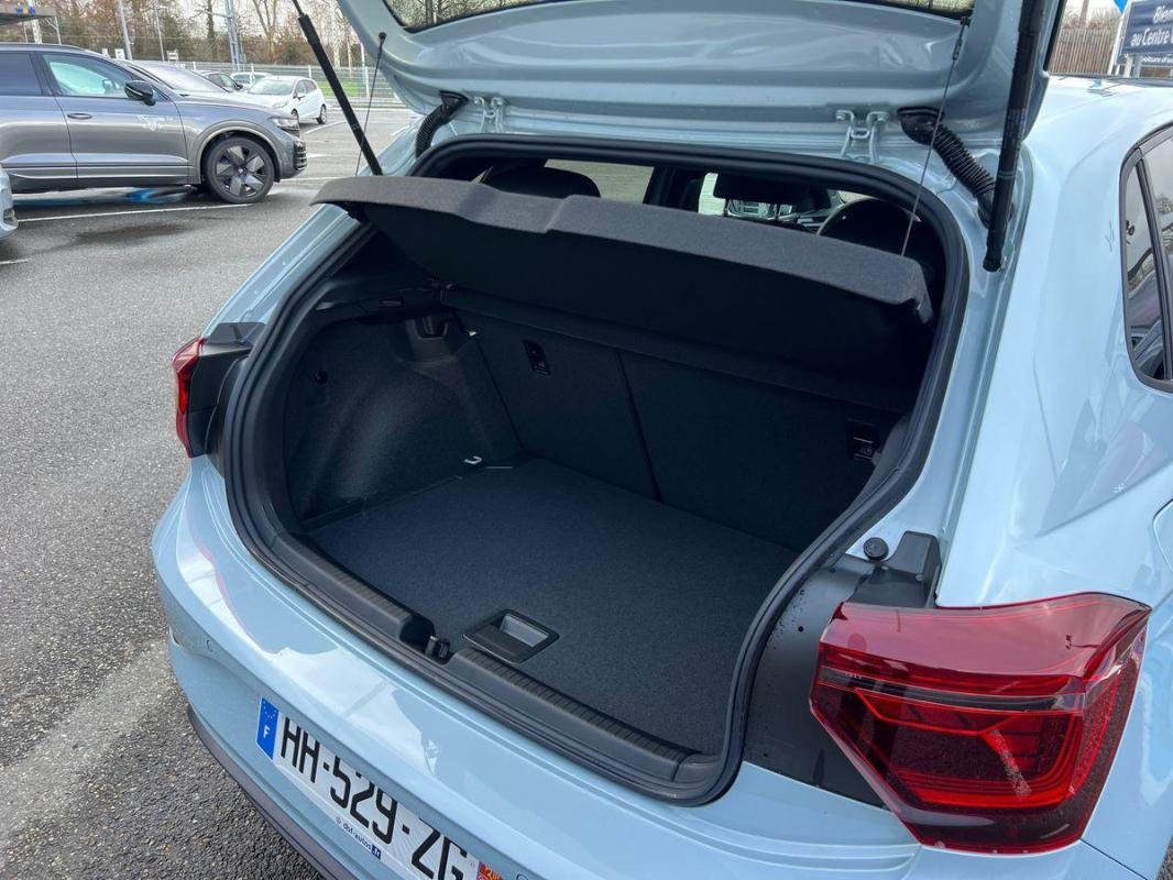 Volkswagen Polo - Photo 17