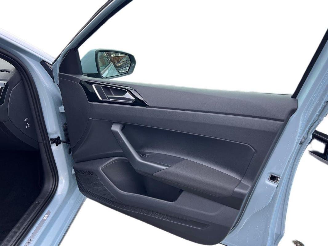 Volkswagen Polo - Photo 32