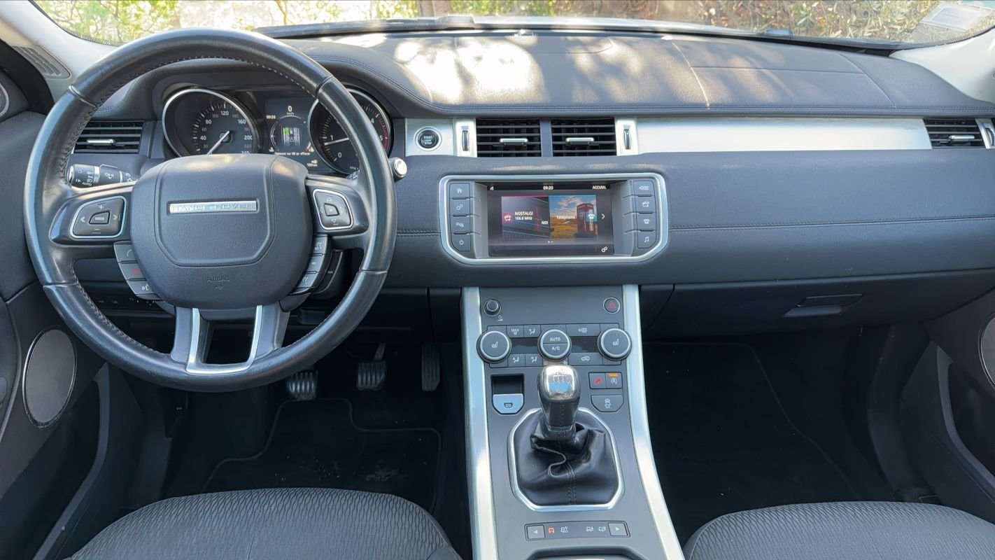 Land Rover Range Rover Evoque - Photo 11