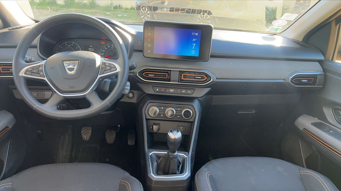 Dacia Sandero - Photo 11