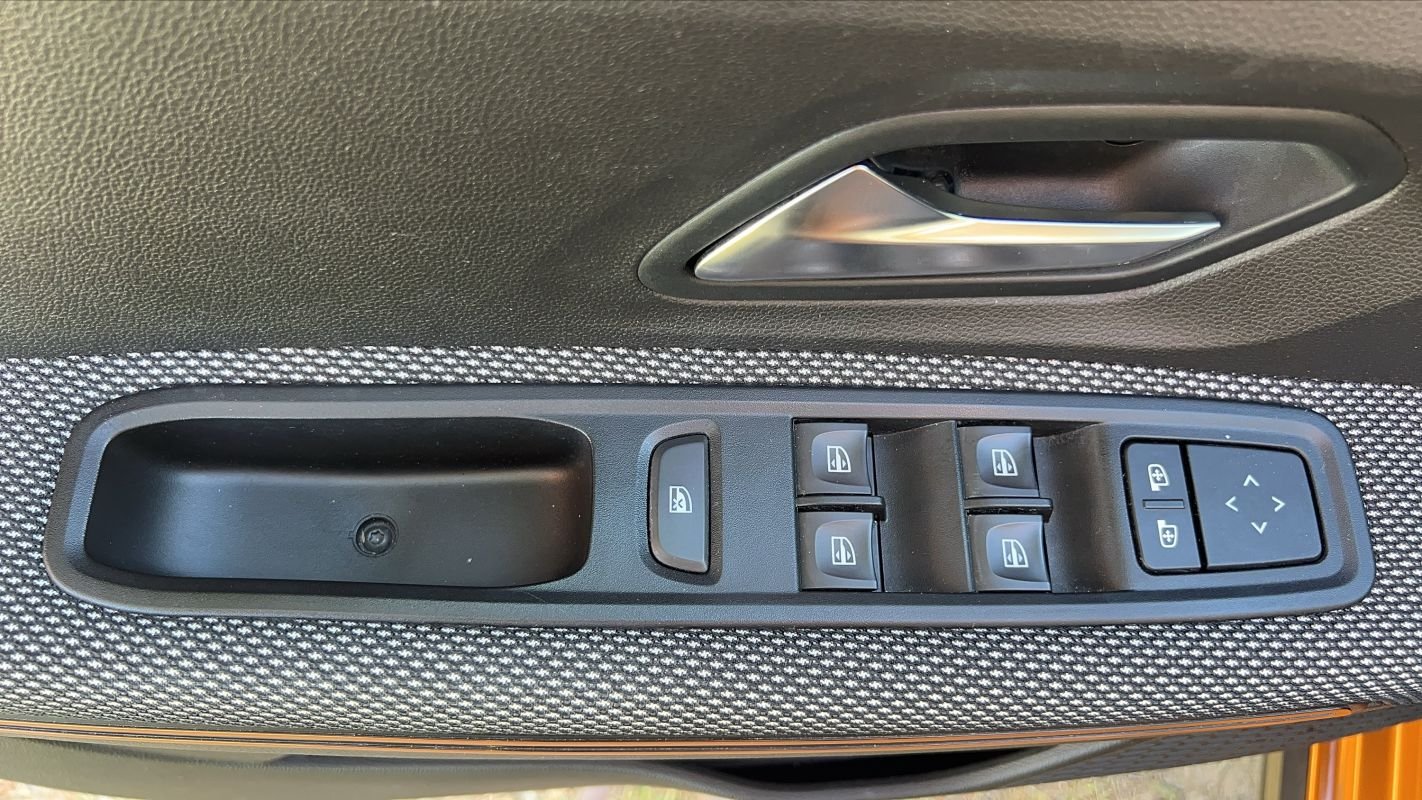 Dacia Sandero - Photo 24