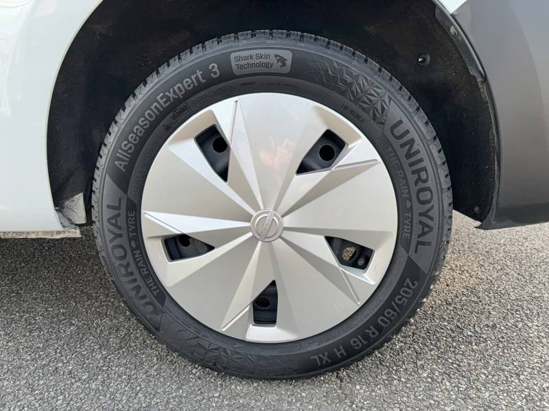 Nissan Townstar - Photo 15