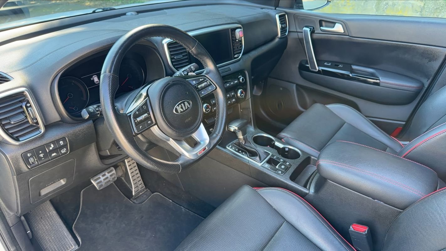 Kia Sportage - Photo 8