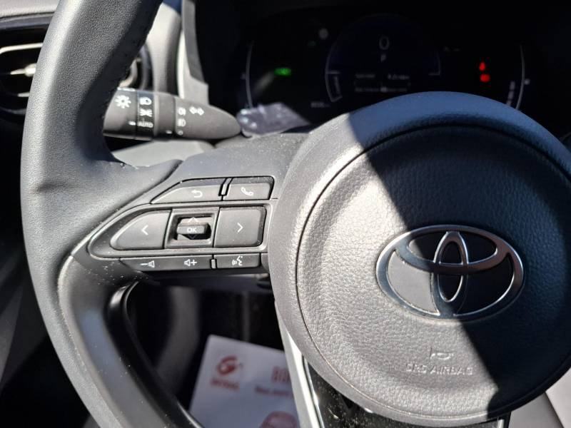 Toyota Yaris - Photo 16