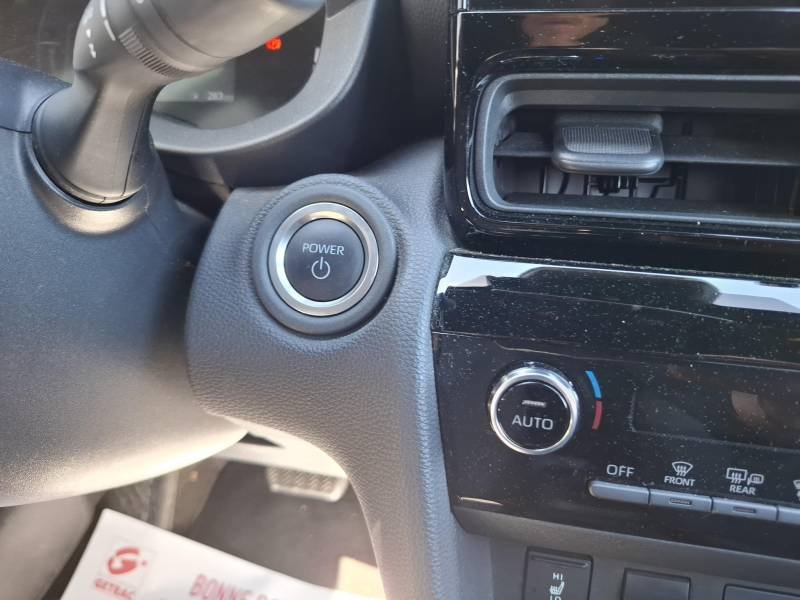 Toyota Yaris - Photo 23