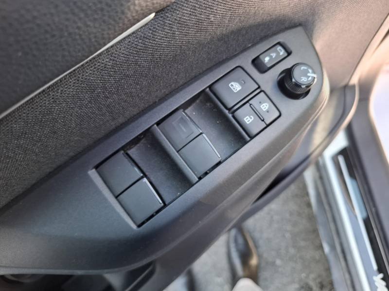 Toyota Yaris - Photo 31