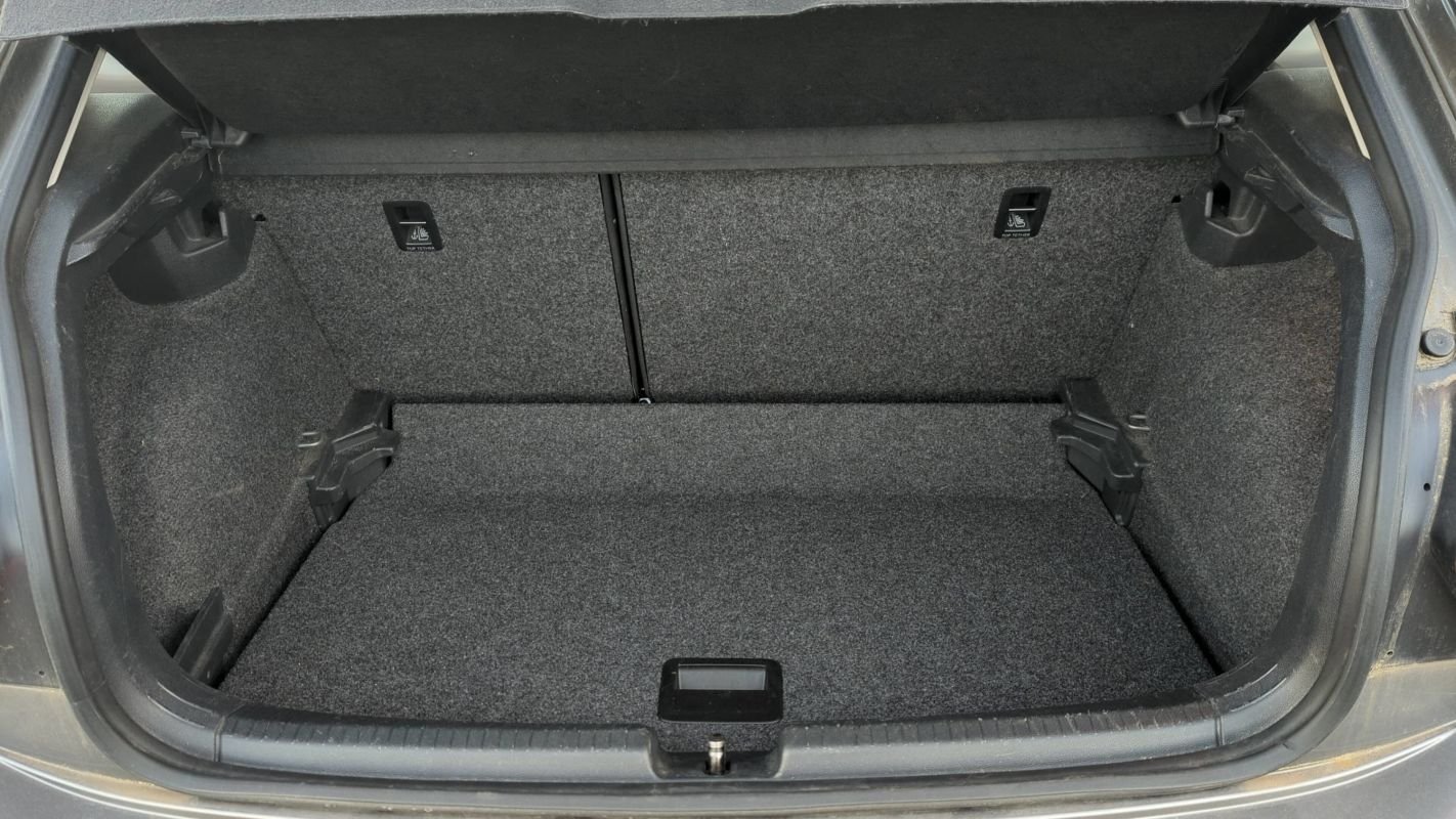 Volkswagen Polo - Photo 14