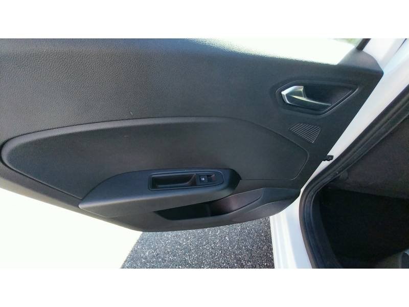 Renault Clio - Photo 25