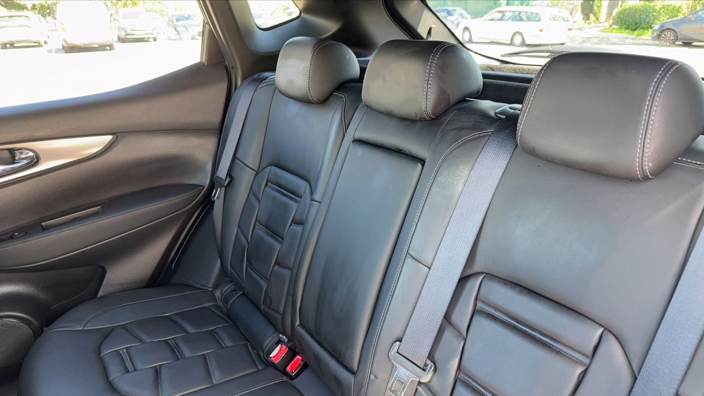 Nissan Qashqai - Photo 9