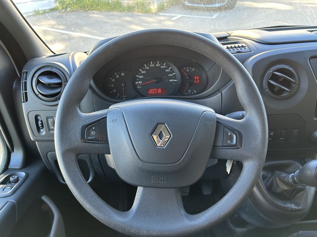 Renault Master - Photo 22