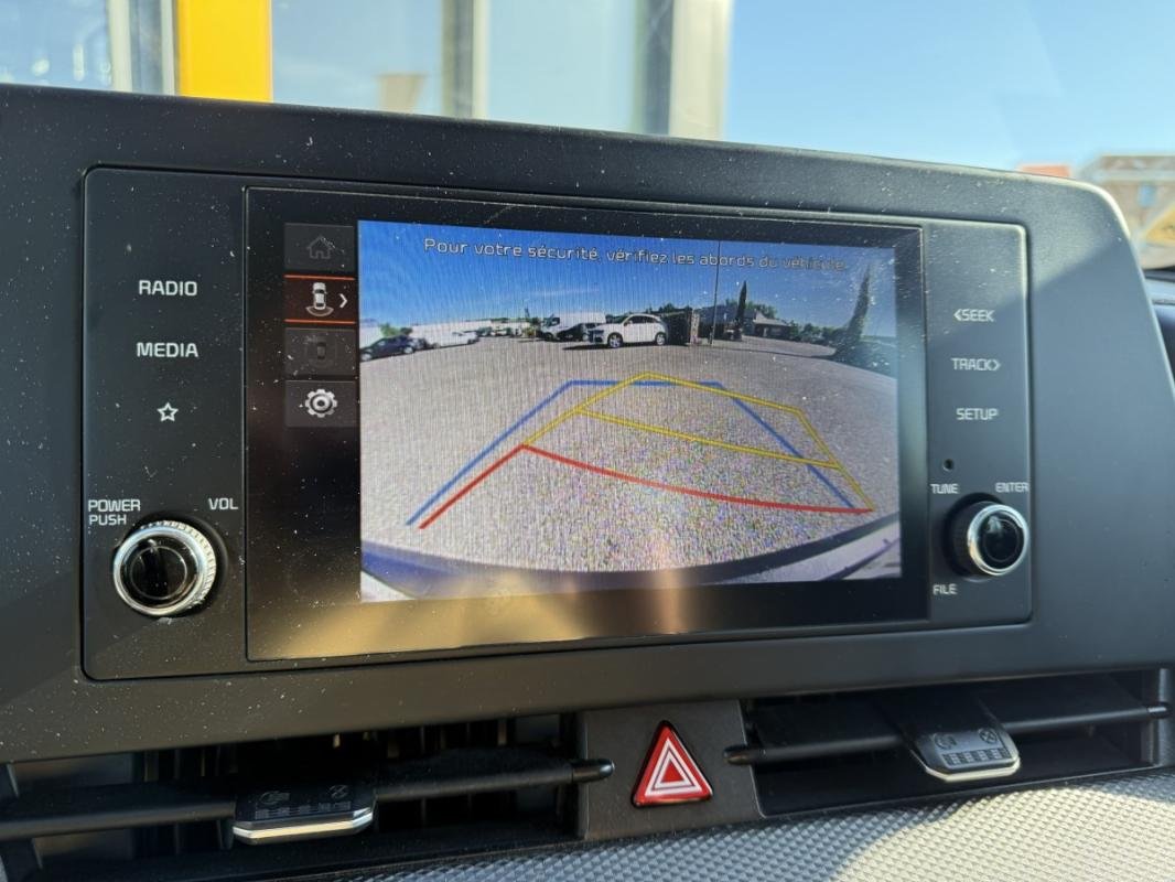 Kia Sportage - Photo 17