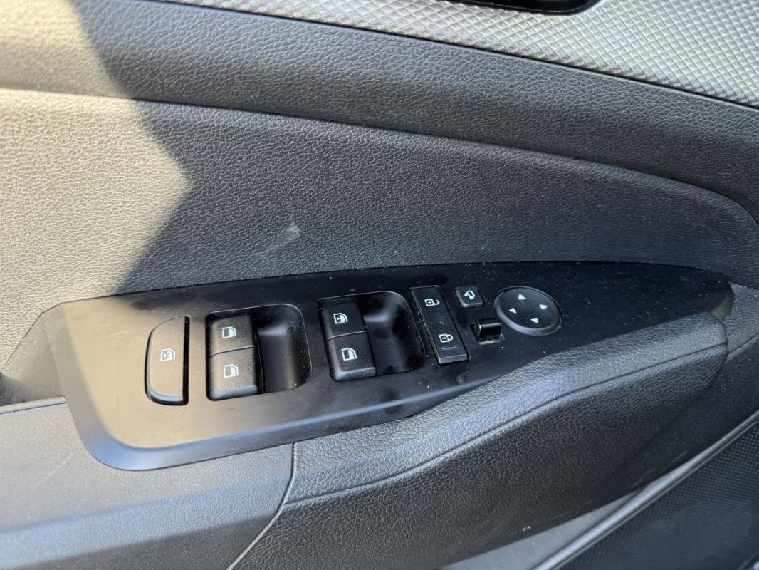 Kia Sportage - Photo 19