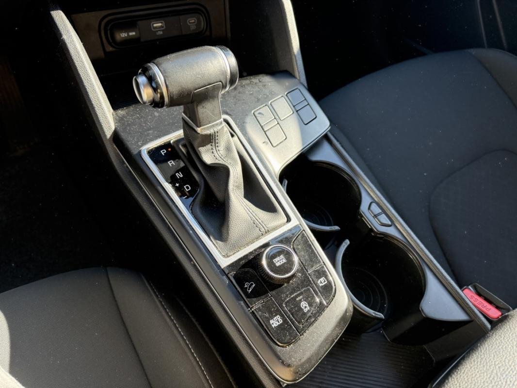 Kia Sportage - Photo 21