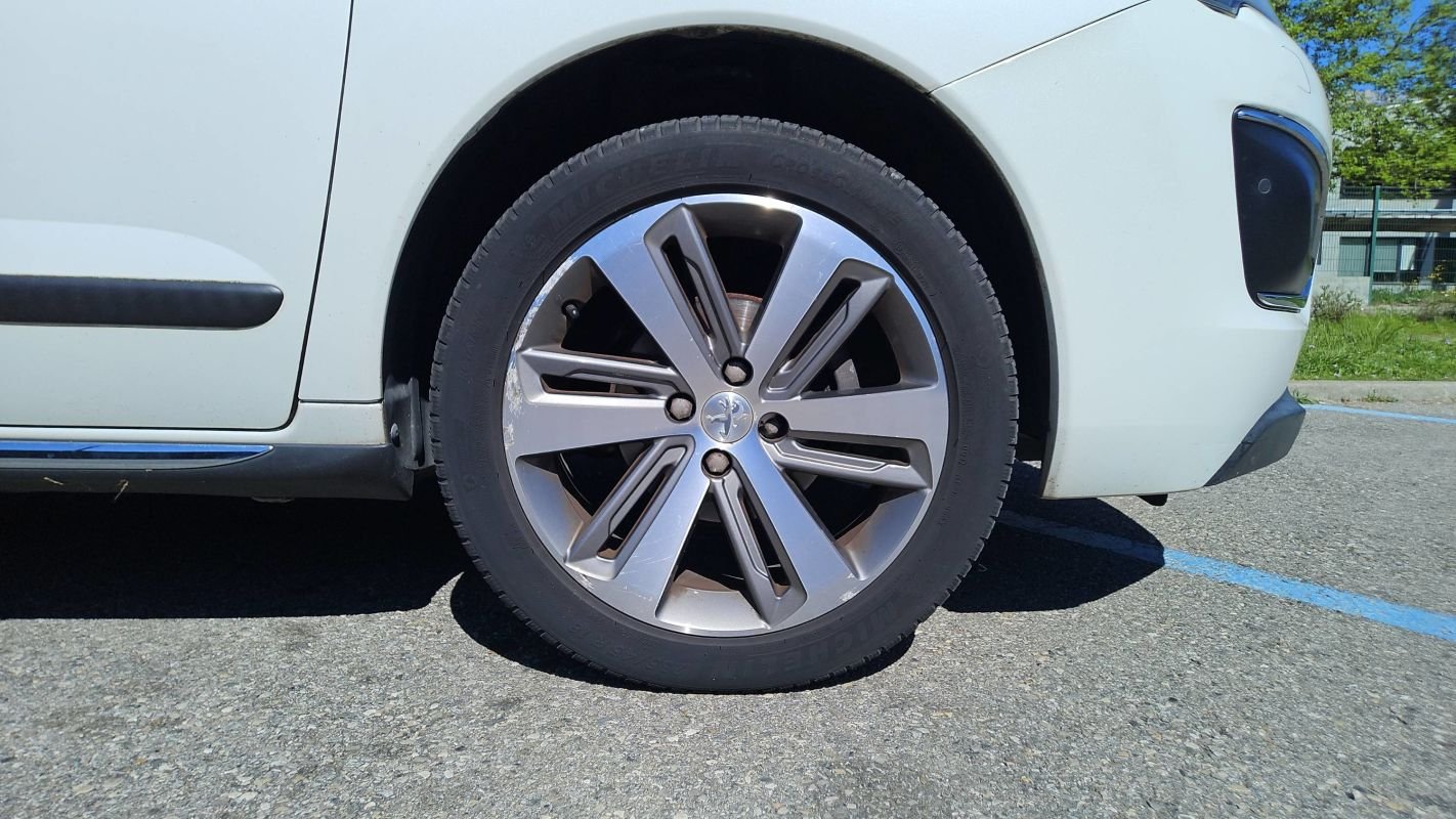 Peugeot 3008 - Photo 17