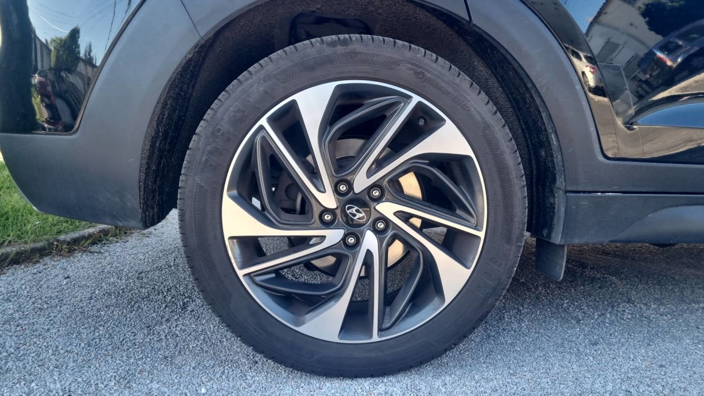 Hyundai Tucson - Photo 16