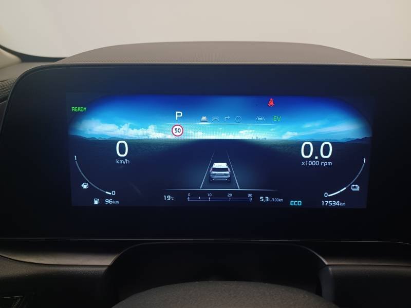 Kia Niro - Photo 22