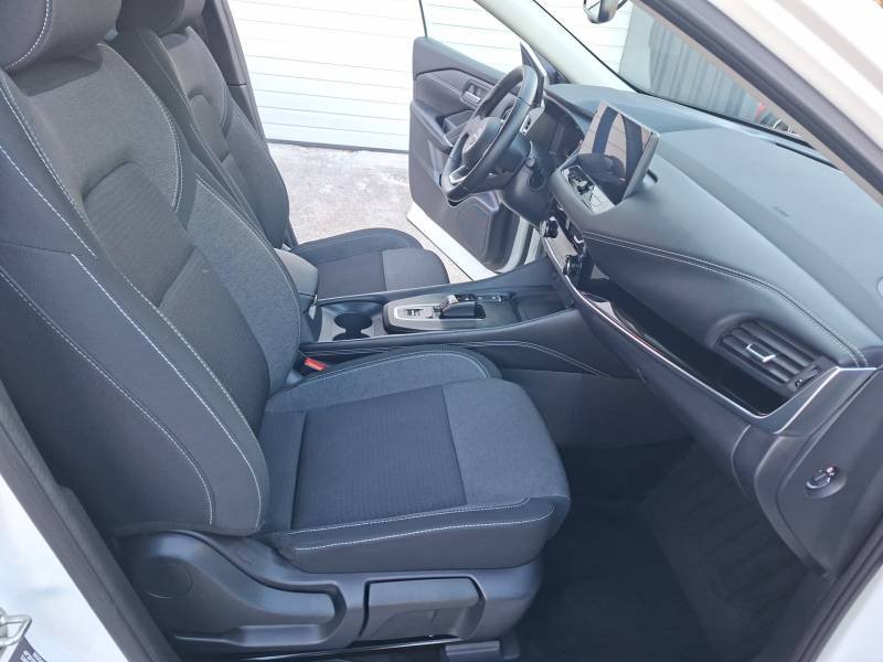 Nissan Qashqai - Photo 11