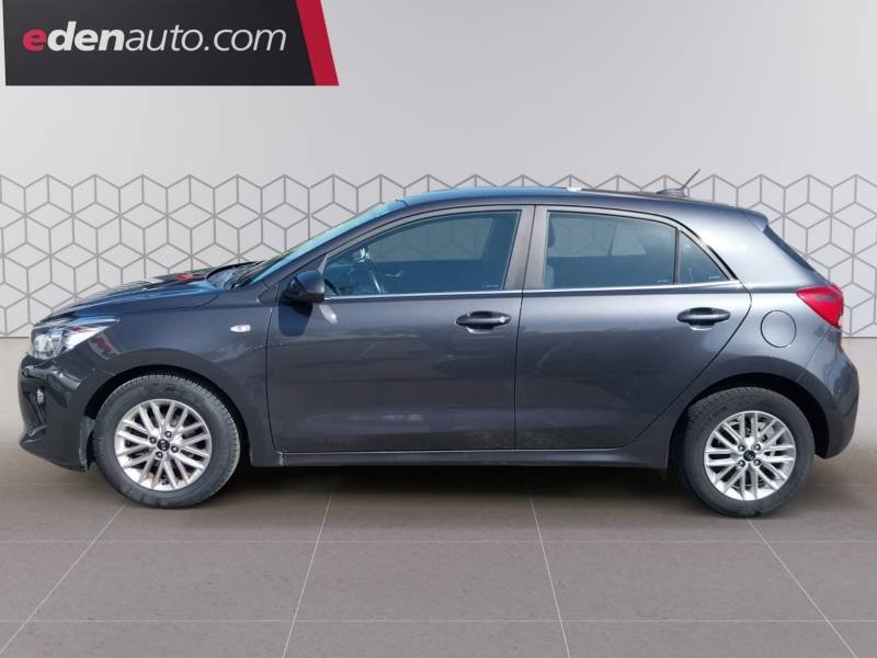 Kia Rio - Photo 2