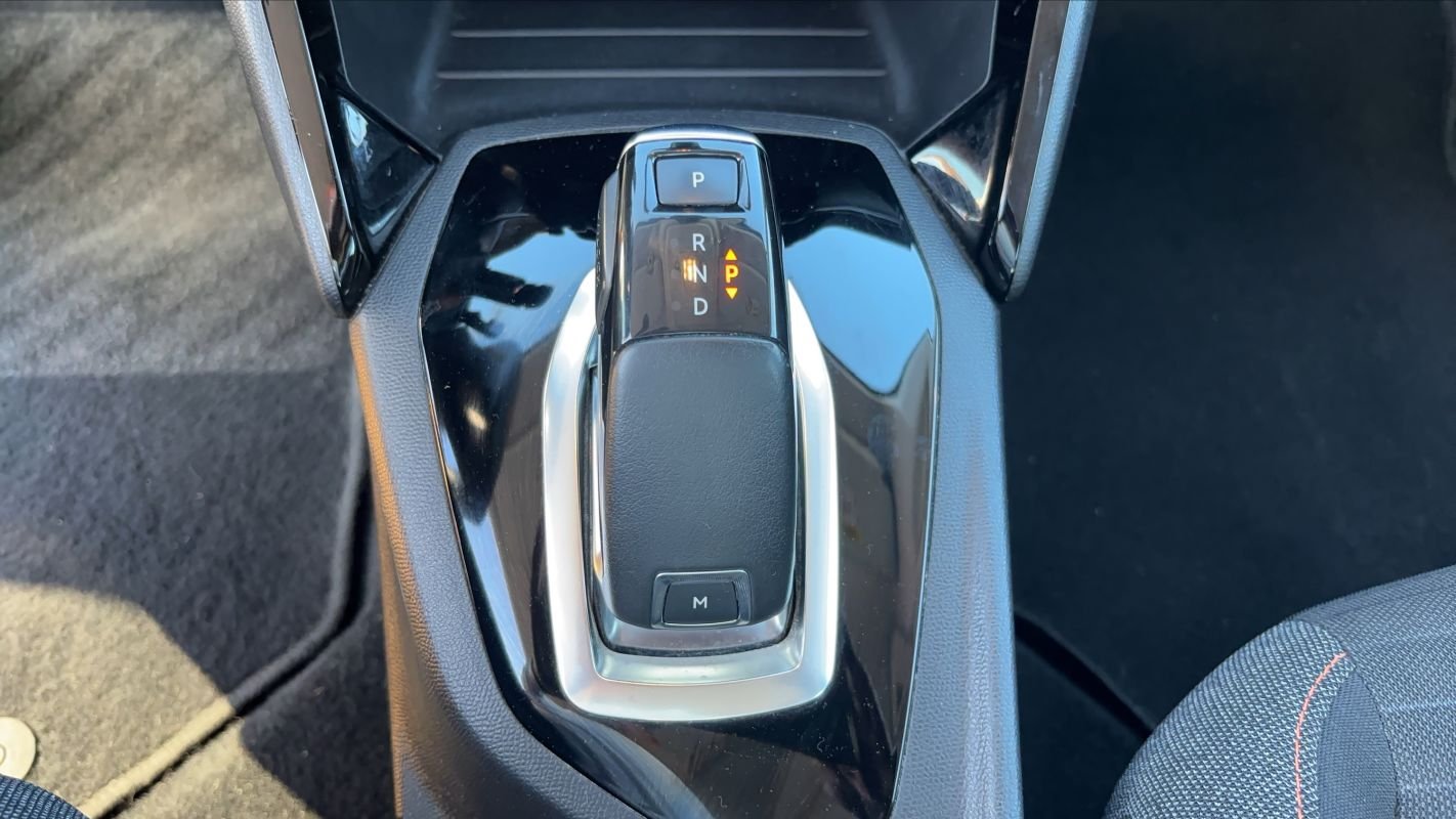 Peugeot 208 - Photo 26