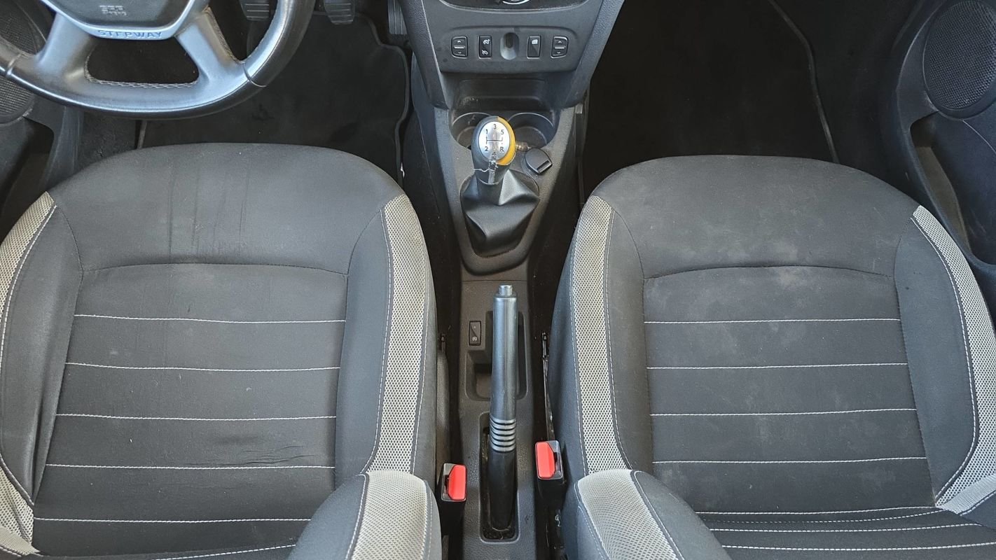 Dacia Sandero - Photo 26