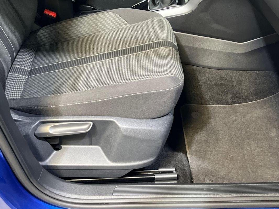 Volkswagen T-Roc - Photo 14