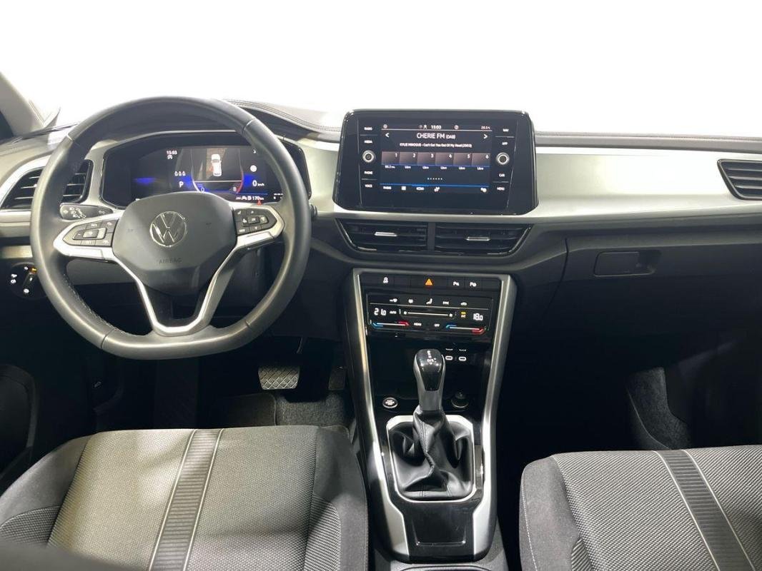 Volkswagen T-Roc - Photo 8