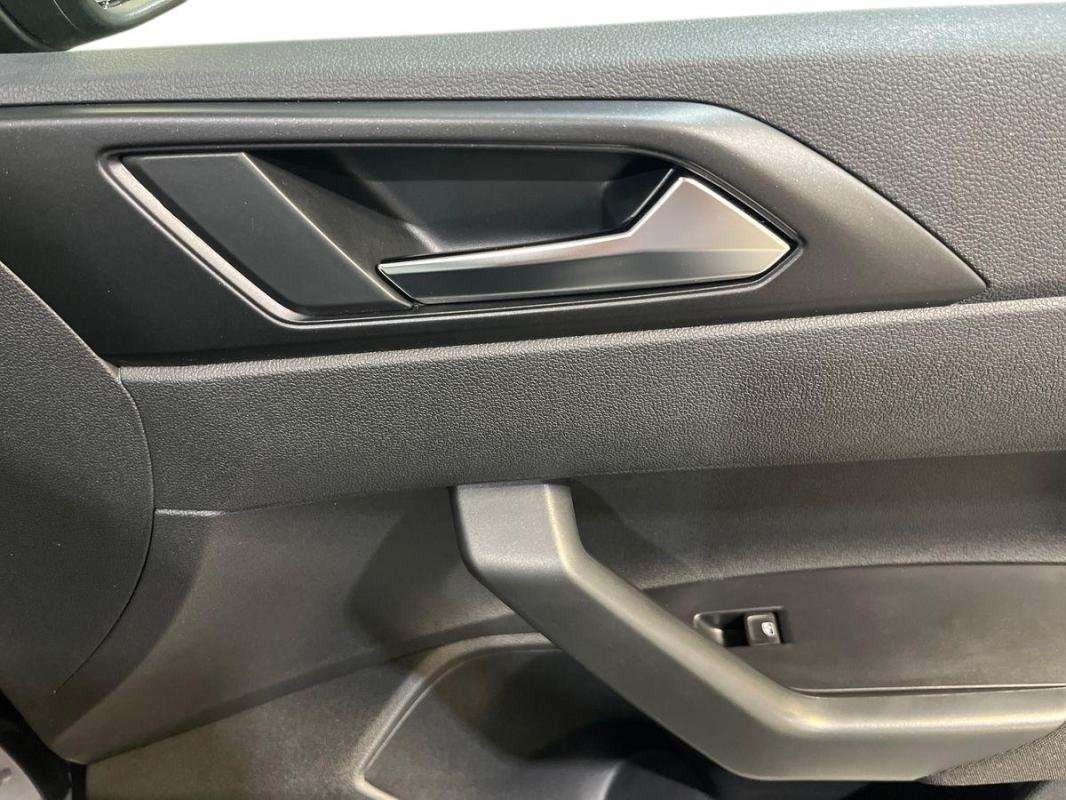Volkswagen Polo - Photo 15