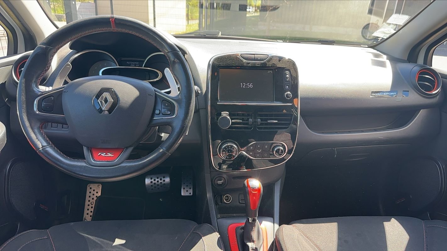 Renault Clio - Photo 11