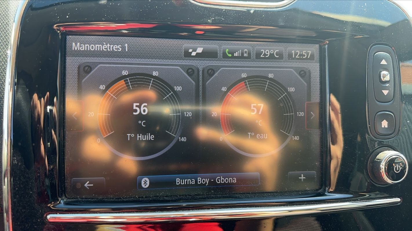Renault Clio - Photo 24